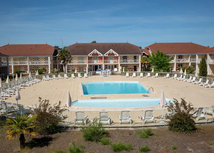 Апарт-отель Les Alcyons Ле-Вердон-Сюр-Мер